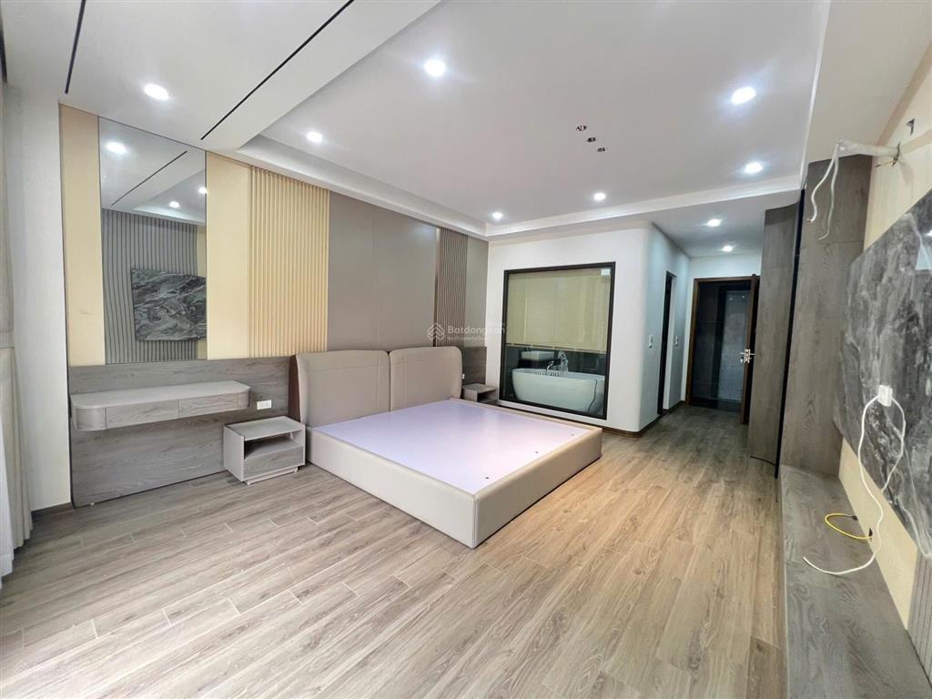 Bán nhà ngõ 160 ngọc trì  đường cổ linh  long biên  50m  6 tầng  full đồ giá cực sâu