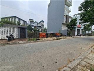 Bán đất tđc phố cổ linh trần đăng khoa dt 90m2 mt5m , đường ôtô chạy quanh đất.gía thỏa thuận.