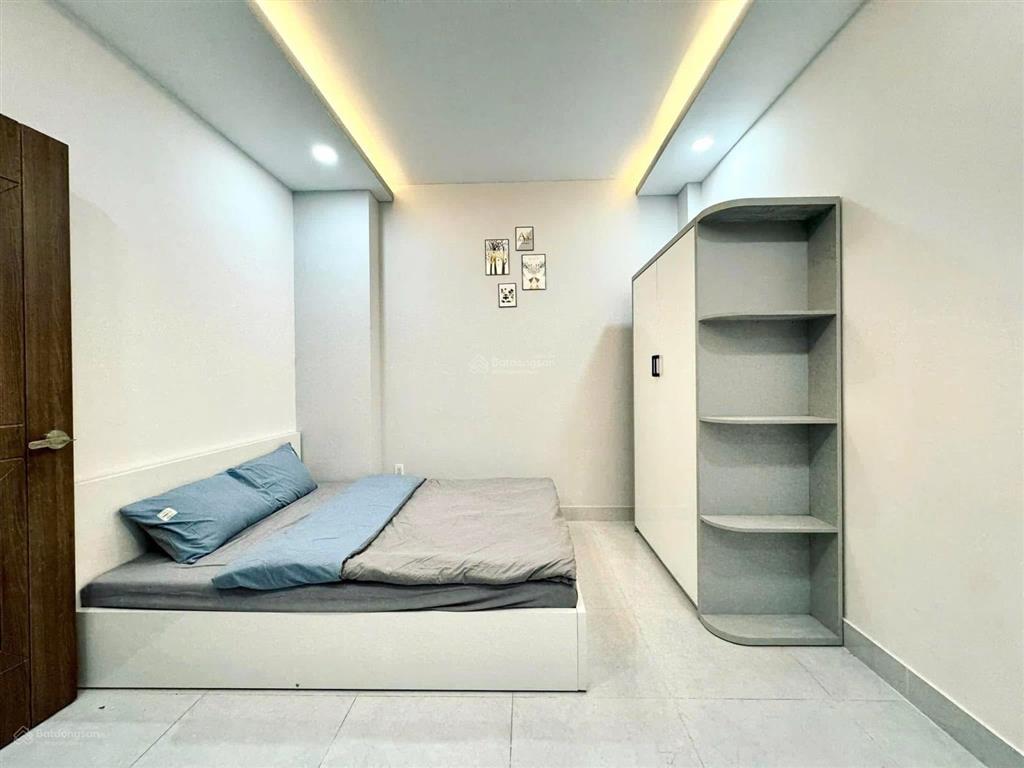 Cho thuê phòng trọ 25m2 tại cửu long, tân bình, giá cực chất chỉ với 5,3 triệu
