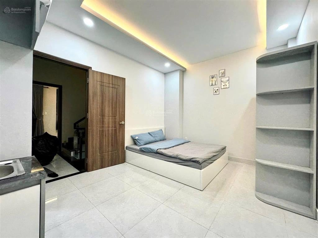 Cho thuê phòng trọ 25m2 tại cửu long, tân bình, giá cực chất chỉ với 5,3 triệu
