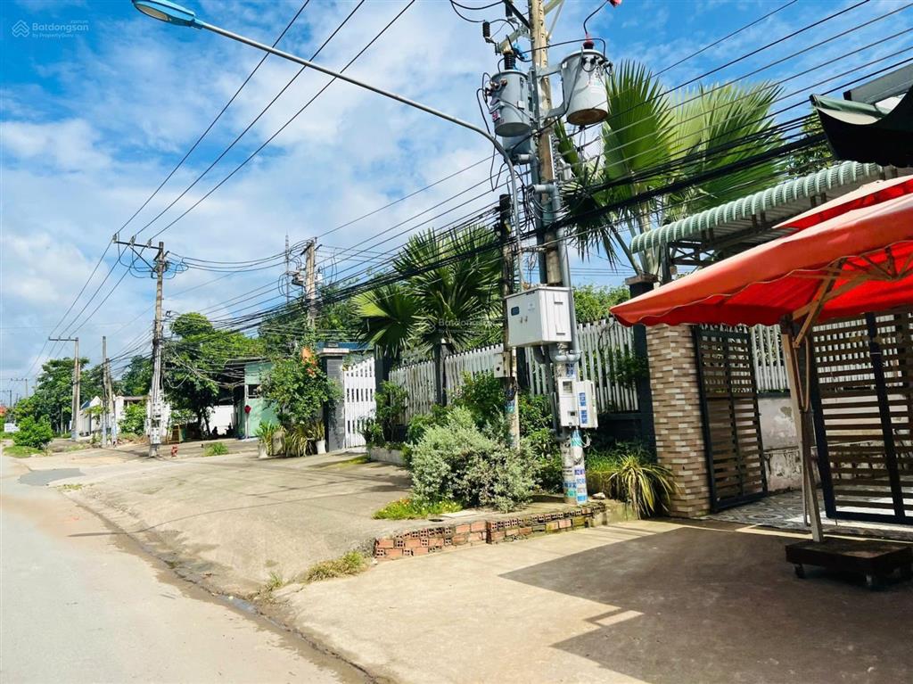 Nam long 3 bình dương 90m2, = 830 triệu mặt tiền 13 m, sổ hồng riêng