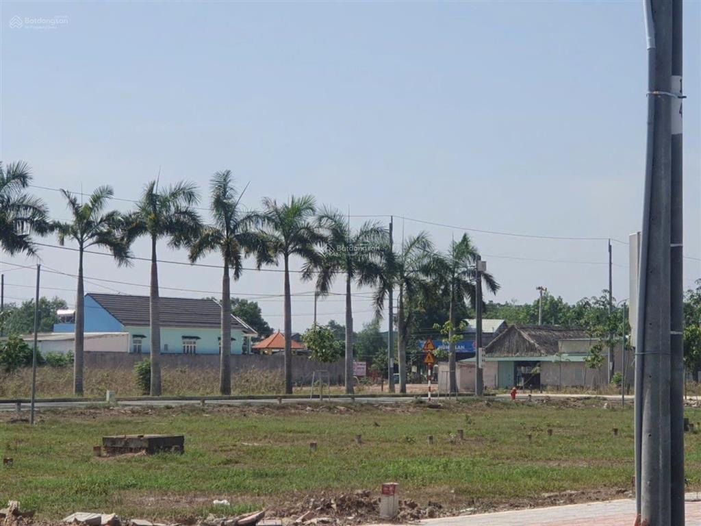 Nam long 3 bình dương 90m2, = 830 triệu mặt tiền 13 m, sổ hồng riêng