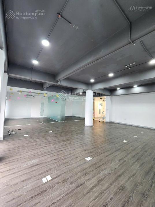 Chính chủ cho thuê 51m² sàn văn phòng tại 36 hoàng cầu, đống đa, hà nội.