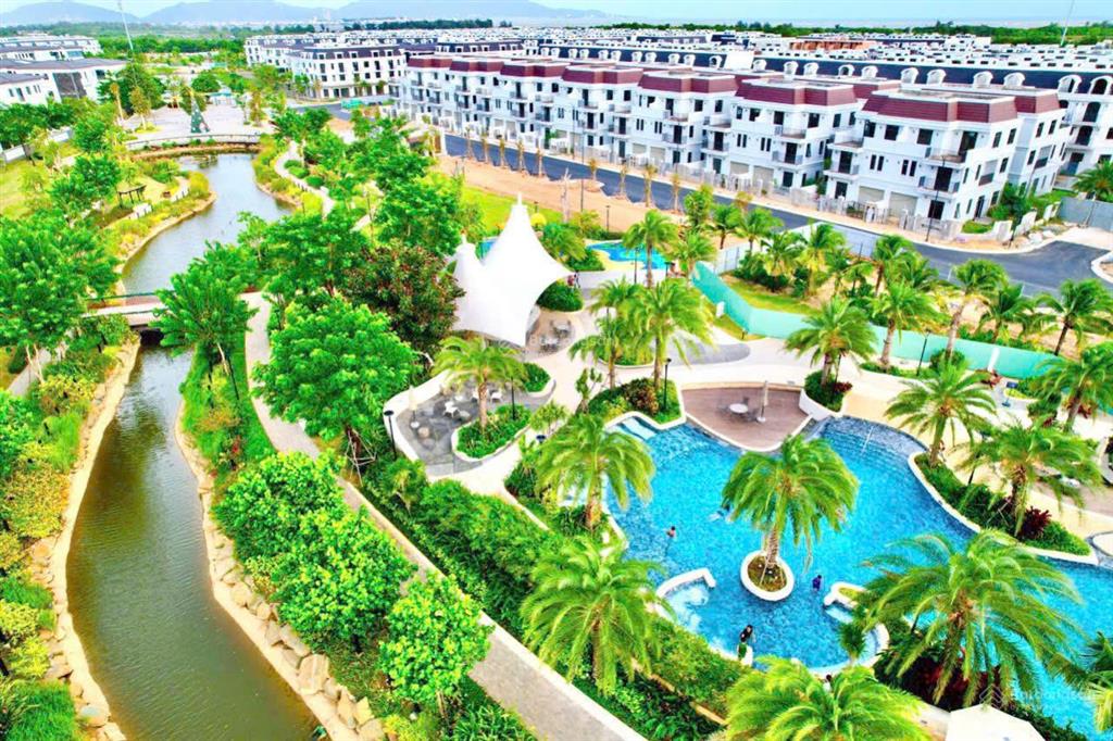 Nhà phố lavida ngang 7m hiếm, có hông 2m thoáng, 1t3l, compound an ninh, giá 8.5 tỷ đáng mua