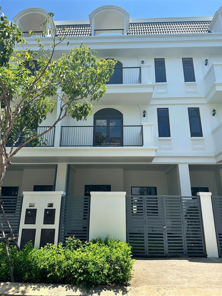 Nhà phố lavida ngang 7m hiếm, có hông 2m thoáng, 1t3l, compound an ninh, giá 8.5 tỷ đáng mua