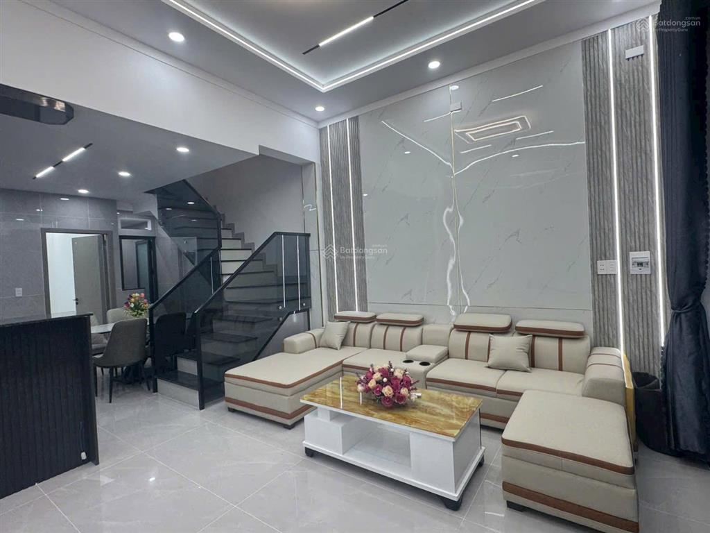 Bán nhà riêng siêu hot tại cổng sau công ty pouchen, 3,6 tỷ, 62m2, 3pn, 3wc