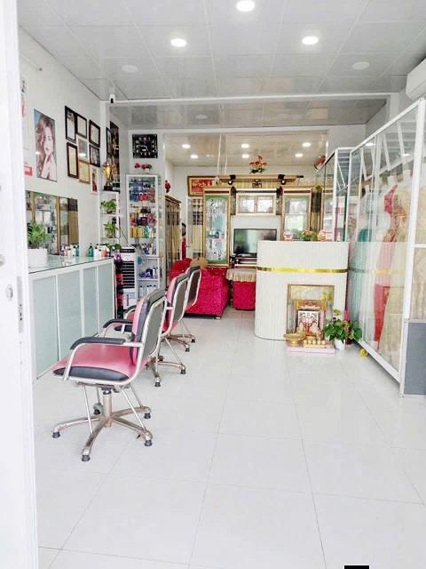 CHÍNH CHỦ CẦN TIỀN, BÁN GẤP GẤP NGÔI NHÀ ĐẦY TÂM HUYẾT . Nhà còn rất mới, hành nghề thẩm