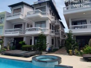 Resort trung tâm khu phố tây  doanh thu ổn định  chính chủ kẹt tiền cần bán gấp