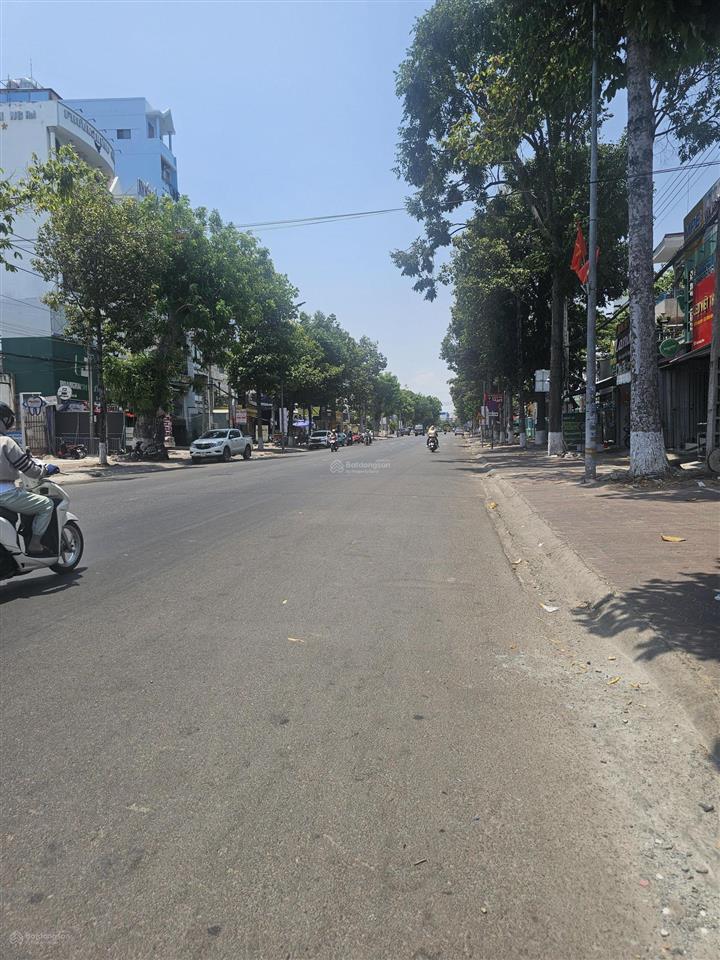 @@ mặt tiền đường trần hưng đạo giá rẻ nhất khu vực cần bán gấp