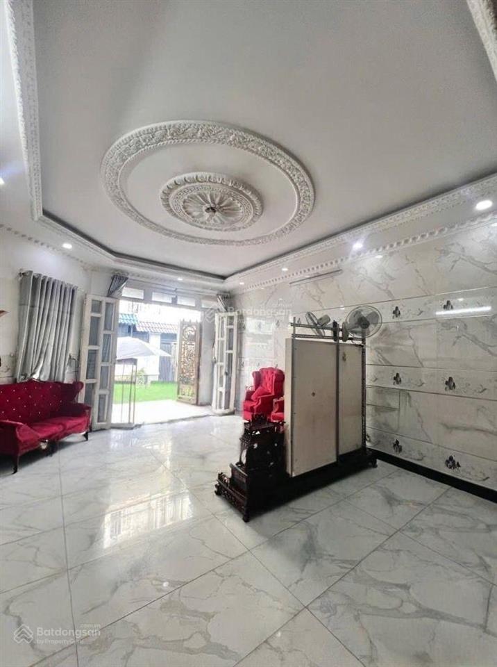 Siêu phẩm 4t/244m gần tân kỳ tân quý giáp aeon tân phú  xe tải tránh