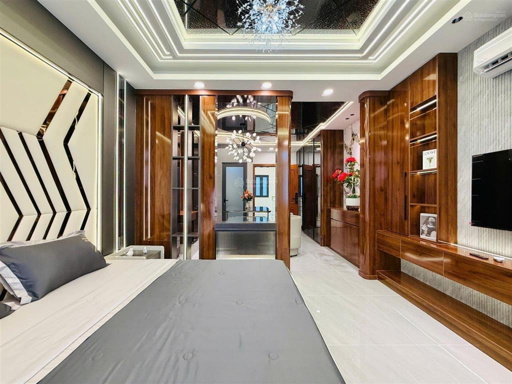 6 tầng 80m  giáp gò vấp chỉ 14.850 tỷ tl