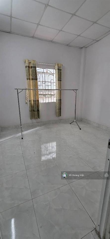 Bán nhà 2 tầng  70m2  hxh đỗ cửa  gần đặng văn bi  p.trường thọ  thủ đức  nhỉnh 6 tỷ.