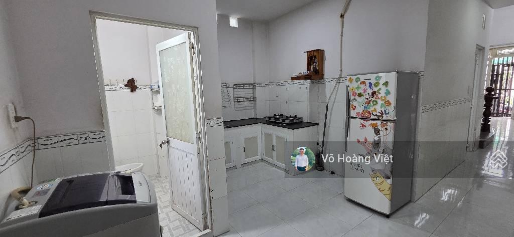 Bán nhà 2 tầng  70m2  hxh đỗ cửa  gần đặng văn bi  p.trường thọ  thủ đức  nhỉnh 6 tỷ.