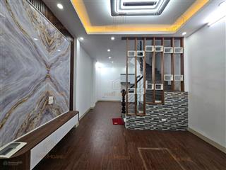 Trung tâm phố xốm, 34m² x 4 tầng full nội thất cách mặt ngõ ô tô thông 10m ra phố