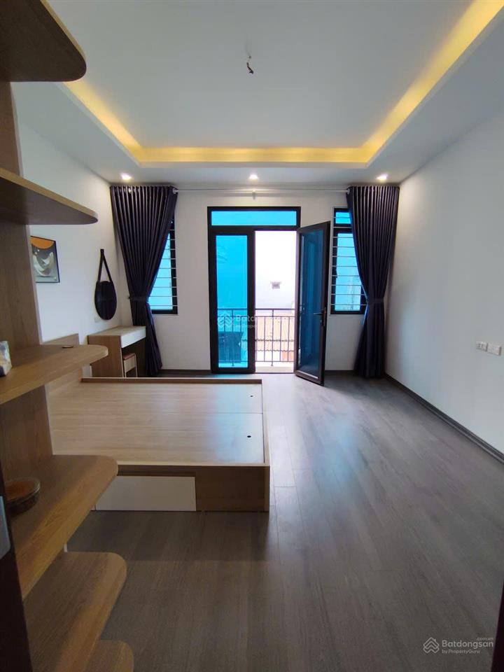 Nhà yên nghĩa cách bến xe chỉ vài trăm mét nhà đẹp full điều hòa, giá chỉ 6,9 tỷ 0978 547 ***