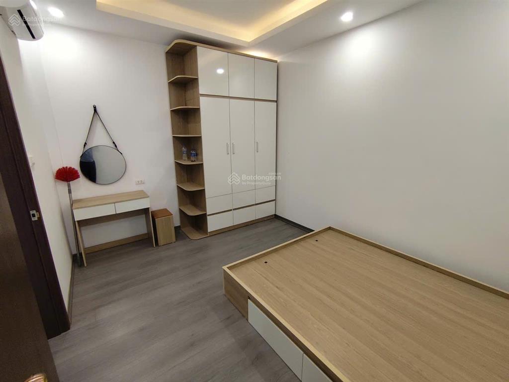 Nhà yên nghĩa cách bến xe chỉ vài trăm mét nhà đẹp full điều hòa, giá chỉ 6,9 tỷ 0978 547 ***