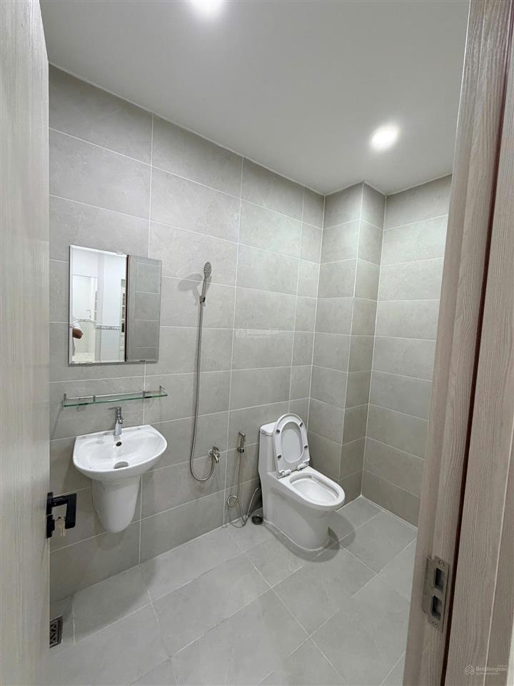 Bán nhà sổ hồng chính chủ  197/14 ql13 cũ  hẻm 5m  dt 6x14m