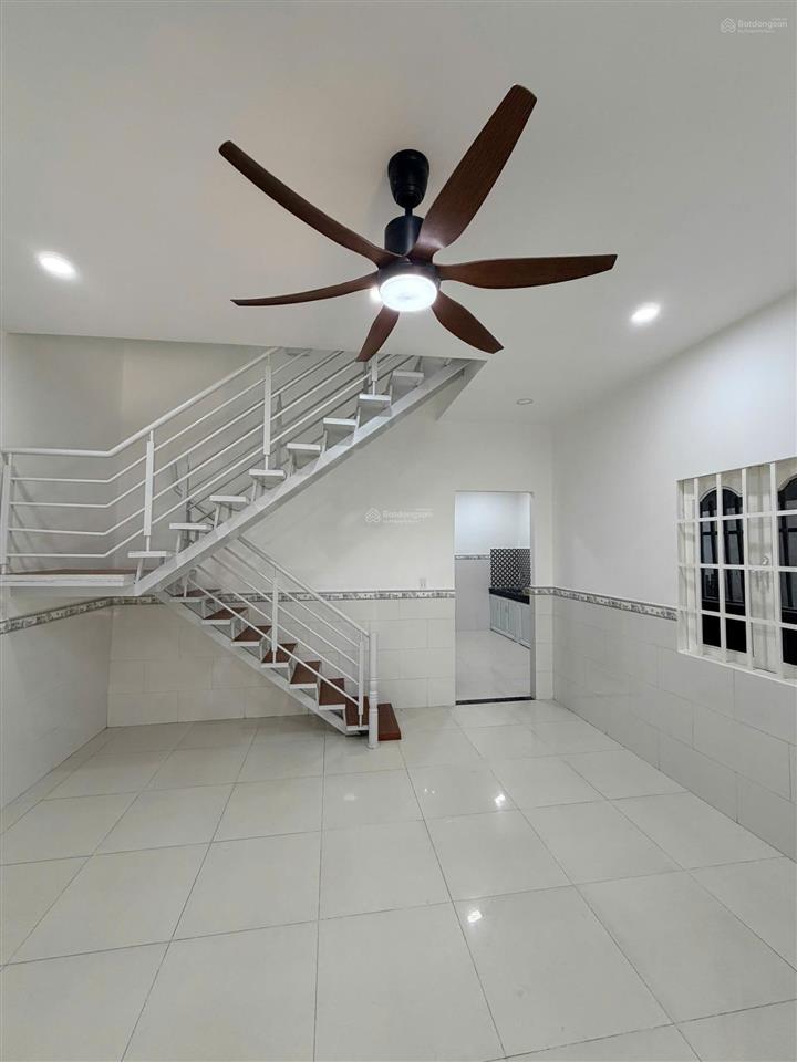 Bán nhà sổ hồng chính chủ  197/14 ql13 cũ  hẻm 5m  dt 6x14m