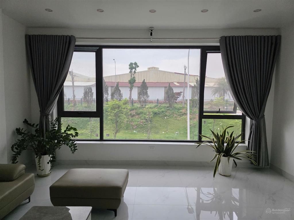 Mời thuê nhà 5 ngủ khép kín tại vĩnh yên, full nội thất 0986 164 ***