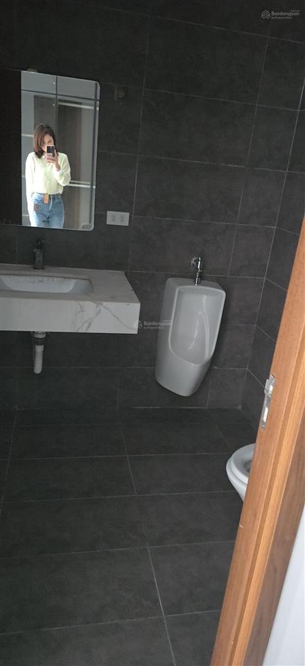 Cho thuê nhà riêng 4 ngủ khép kín tại vĩnh yên gần vci, nhà mới. giá 10tr