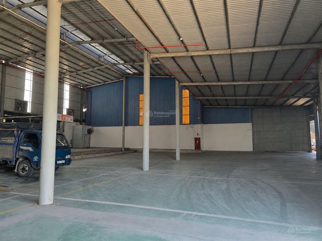 Cho thuê 7000m2 nhà xưởng trong kcn bình xuyên giá 80nghìn/m2 pccc tự động nghiệp thu 0986 164 ***
