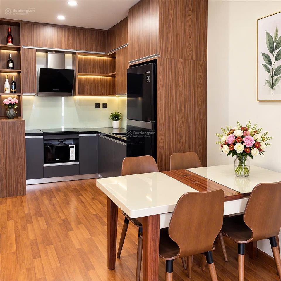 Chính chủ bán căn 2pn tòa v2 home city trung kính, view đẹp, đang cho thuê 15,5 triệu/tháng