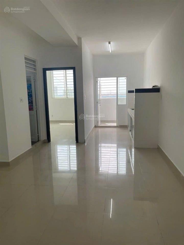 Siêu rẻ, bán gấp căn góc 1pn 1wc, view thoáng, sẵn sổ hồng, giá chỉ 2.6 tỷ.  0901 199 ***