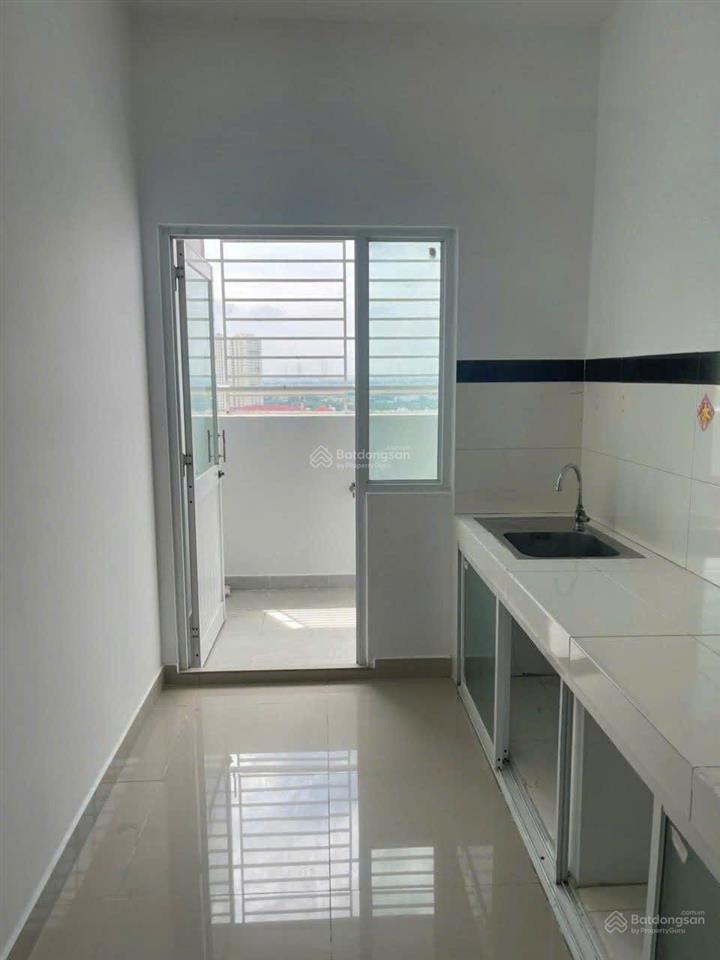 Cho thuê gấp căn 1pn 1wc. giá chỉ 6,5 triệu.  0901 199 ***