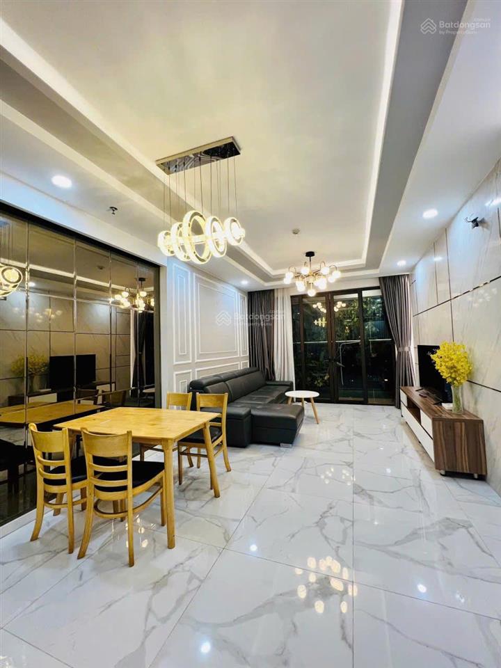 Chính chủ bán căn hộ 3pn 109.3m2 tầng 21, view thoáng mát