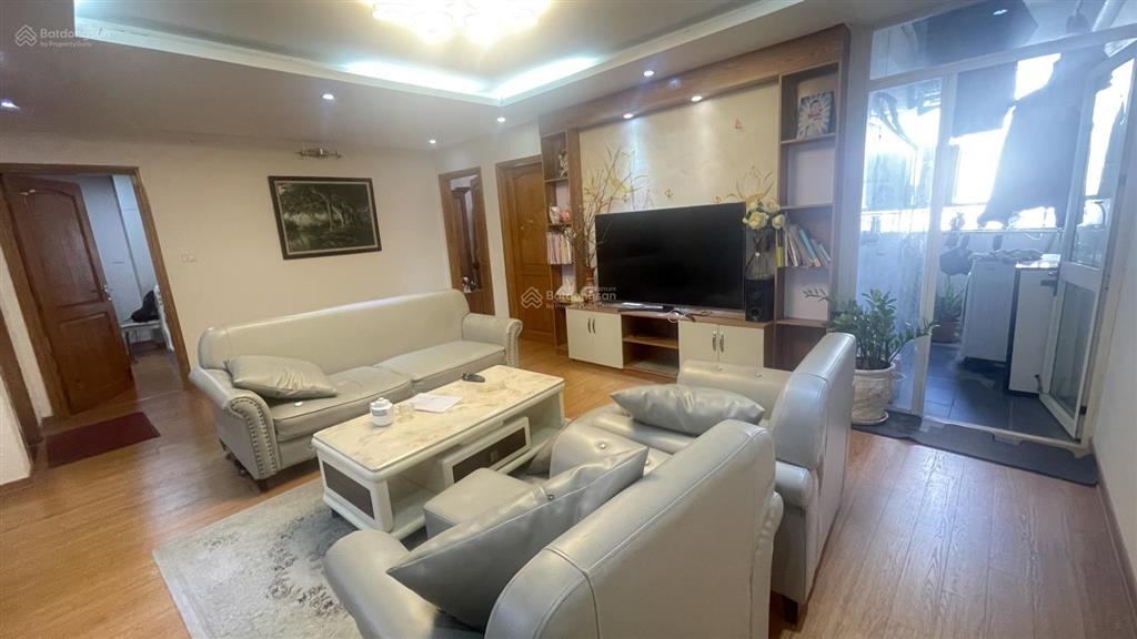 Chung cư flc landmark 5 lê đức thọ 60tr/m. 3 ngủ 2 vs. sổ đỏ 124m2 chủ rất thiện trí