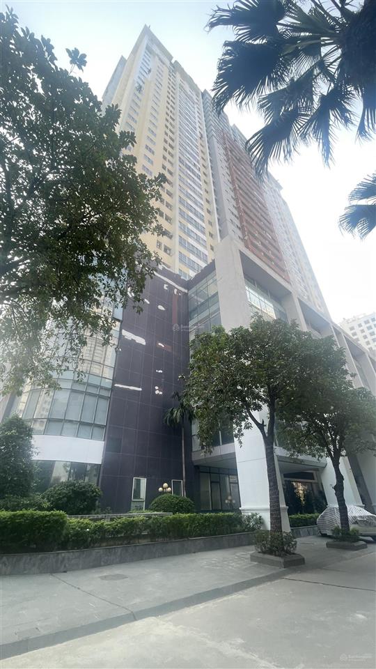 Chung cư flc landmark 5 lê đức thọ 60tr/m. 3 ngủ 2 vs. sổ đỏ 124m2 chủ rất thiện trí