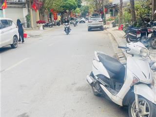 Đất phú xá, phú thượng 50m2 mt 3,5 vị trí trung tâm, ô tô tránh chỉ mấy bước chân ở hay đầu tư ngon