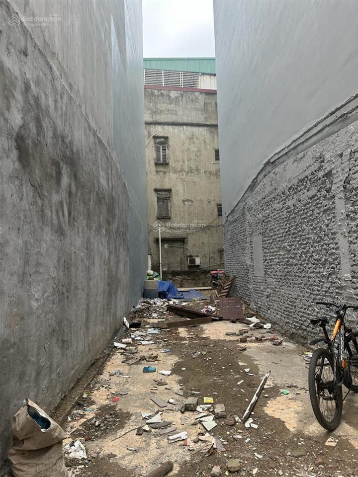 Đất ngõ xuân đỉnh gần xuân la. 3 ô tô đỗ cửa, cách phố 20m xây nhà cực đẹp 78m2 mt 3,6m