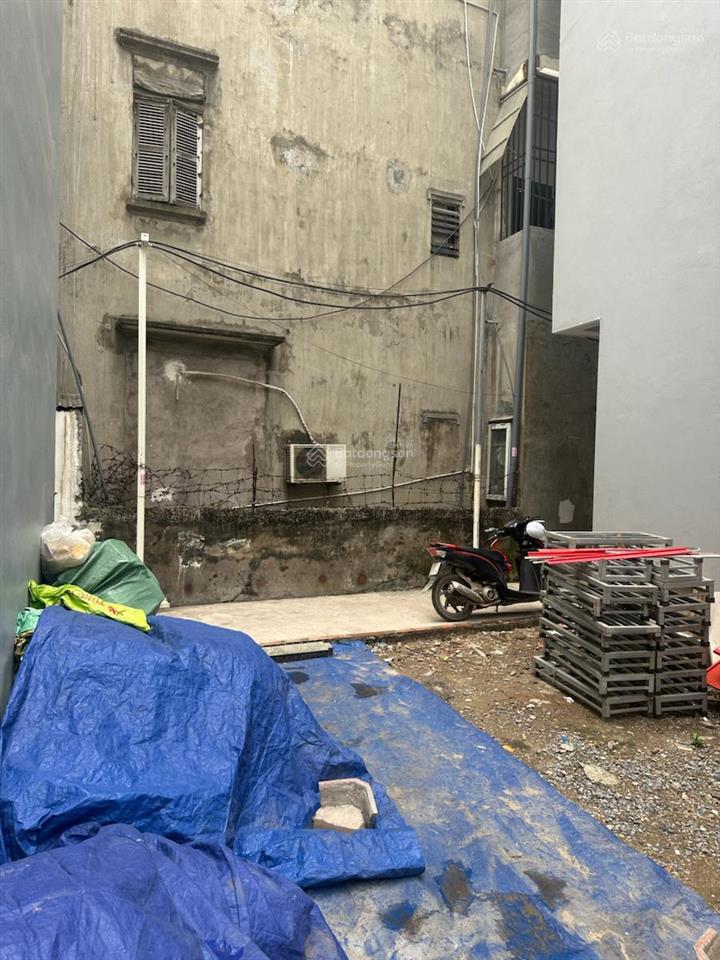 Đất ngõ xuân đỉnh gần xuân la. 3 ô tô đỗ cửa, cách phố 20m xây nhà cực đẹp 78m2 mt 3,6m