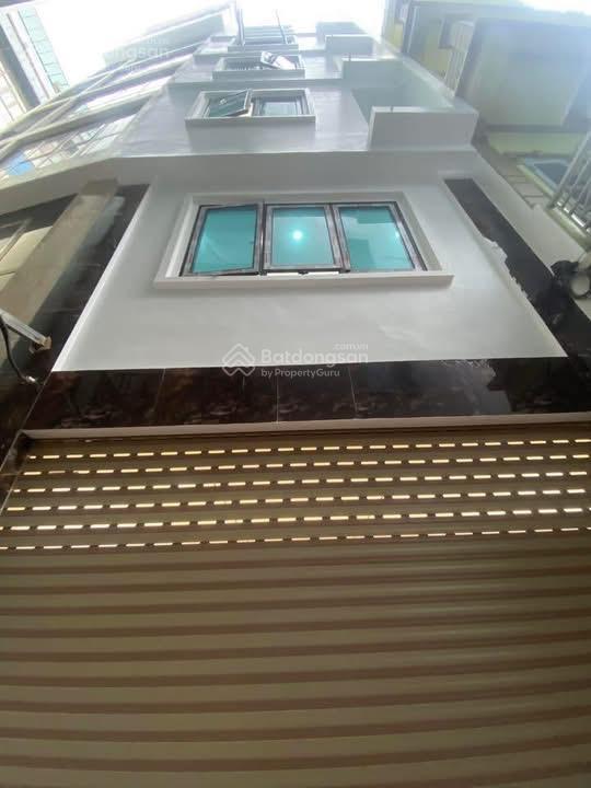 Bán nhà ngõ 35 trịnh công sơn 23 tỷ view hồ tây, thang máy nhà mới khách về ở luôn 52m2 7 tầng