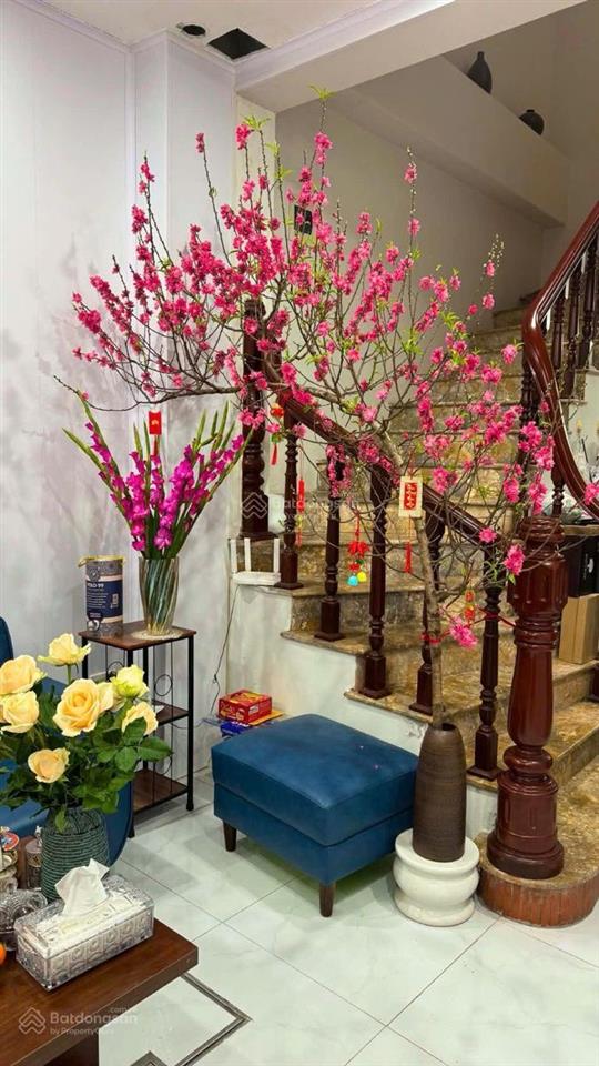 Bán nhà đào tấn ba đình 10,6 tỷ mặt ngõ cực gần phố, nhà dân 36m2. mt 3,2m. 3 tầng. 3 ngủ