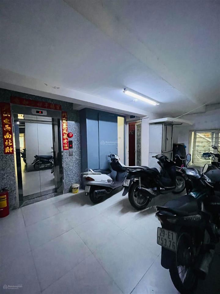Nhà chùa bộc ngõ 12 vừa ở vừa cho thuê sát học viện ngân hàng, mặt ngõ kinh doanh 92m2. 27 tỷ