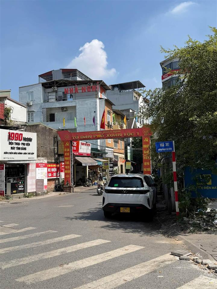 Toà văn phòng kinh doanh phạm văn đồng ngõ 397 sầm uất, vỉa hè, thang máy, thông ô tô 99m2. 8 tầng
