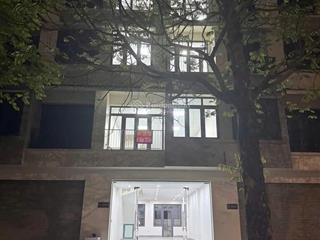 Cho thuê nhà liền kề nguyên căn  hinode royal park