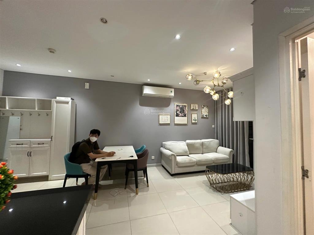 Bán nhanh dragon hill 2, 2pn, 72m2, sổ hồng đầy đủ nội thất, có sẵn hđt 11tr, giá chỉ 4 tỷ