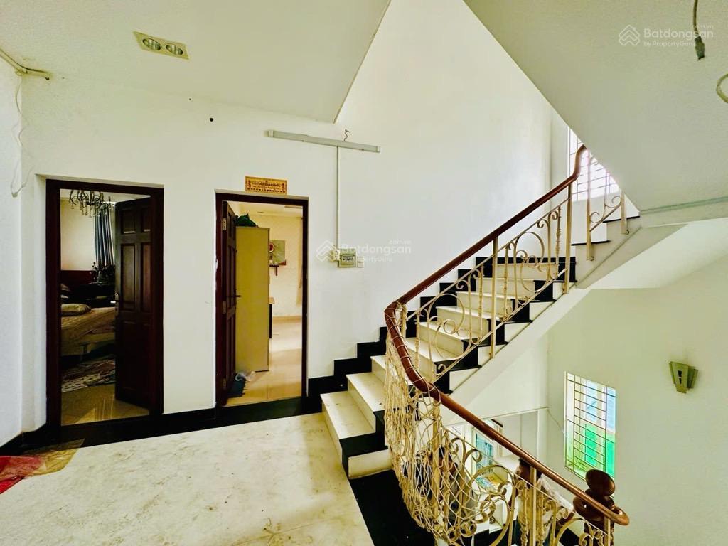 Biệt thự 3 tầng 215m hoàng hoa thám gia định 11p nhỉnh 23 tỷ tl