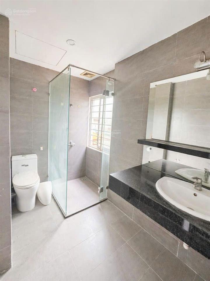 Bán siêu nhà đất trung tâm ba đình mặt phố, lô góc, 110m, 5 tầng, mặt tiền vip 6.8m giá chỉ 5x tỷ