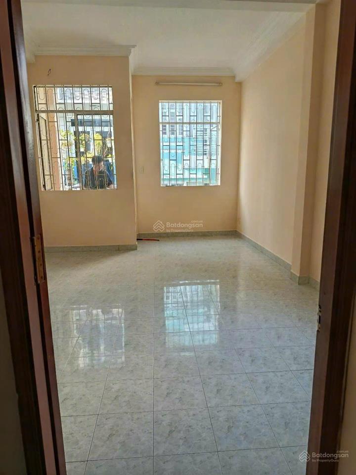 Cho thuê nhà nguyên căn (9*5m2) hẻm vườn lài, p. phú thọ hòa, tân phú, hợp ở gia đình