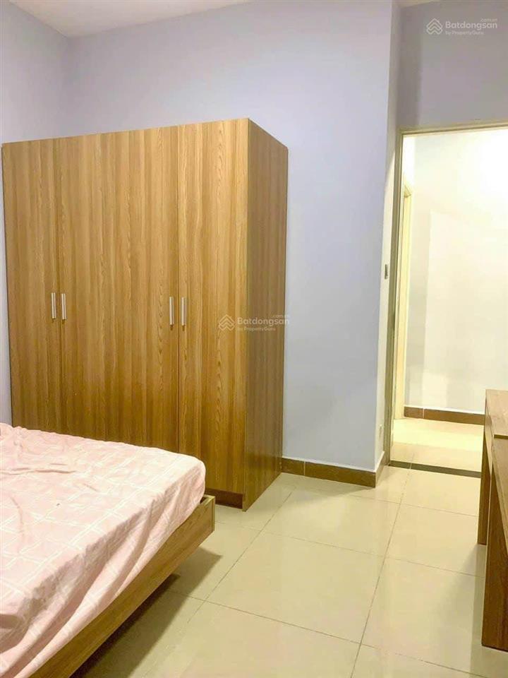 Cho thuê căn hộ useful (654 lạc long quân) 2pn giá tốt vào ở ngay thẻ từ thang máy