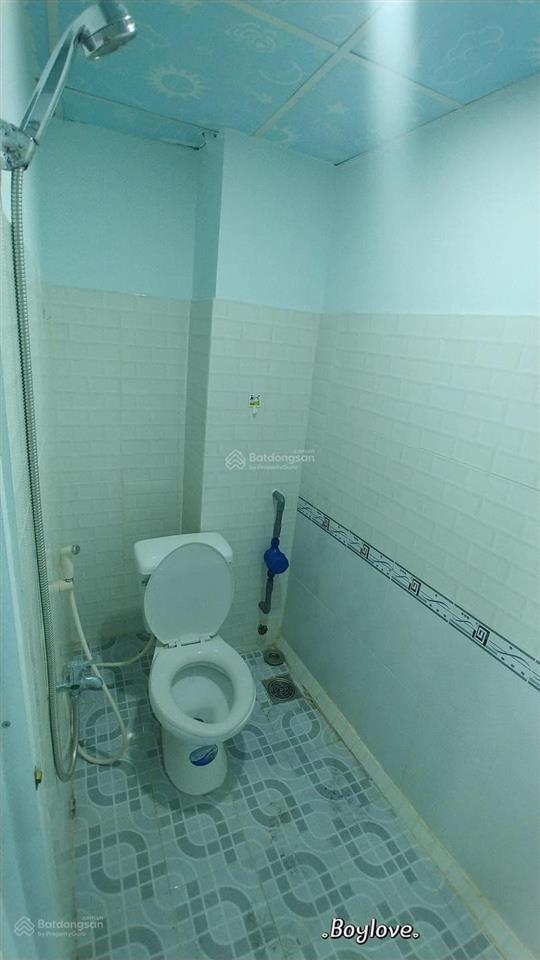 Nhà nguyên căn đ. lũy bán bích, tân phú, 5x16m, 2pn, 2wc, vừa ở vừa kd online, giá chỉ 9 triệu