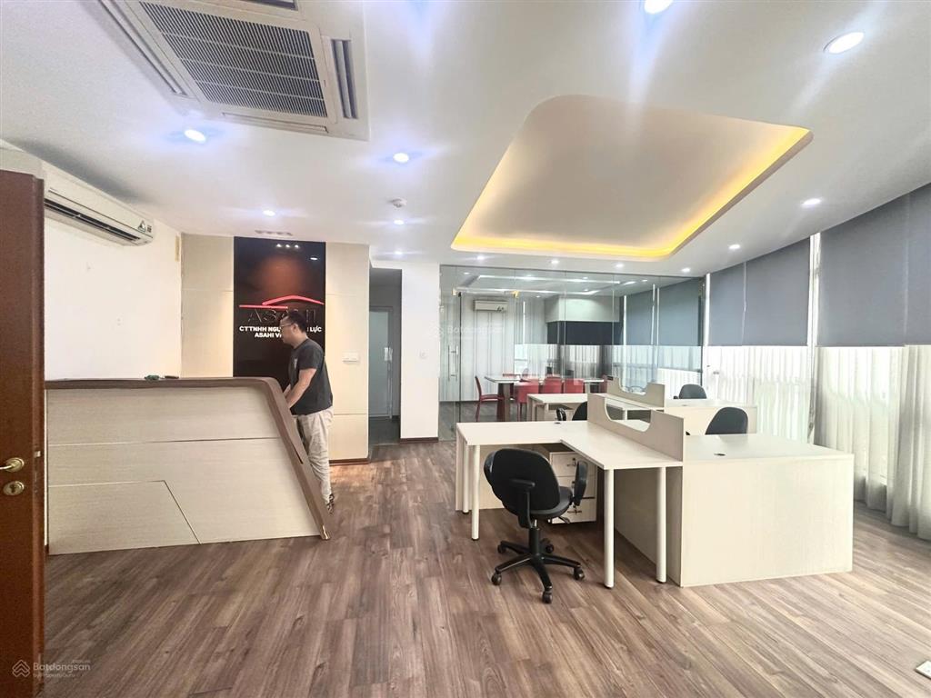 Cho thuê văn phòng trần duy hưng vị trí đẹp, thuận tiện làm việc 70m giá 30tr