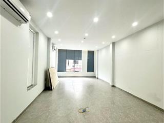 Cho thuê văn phòng ngụy như kon tum giá tốt, vị trí thuận tiện 80m giá 18tr