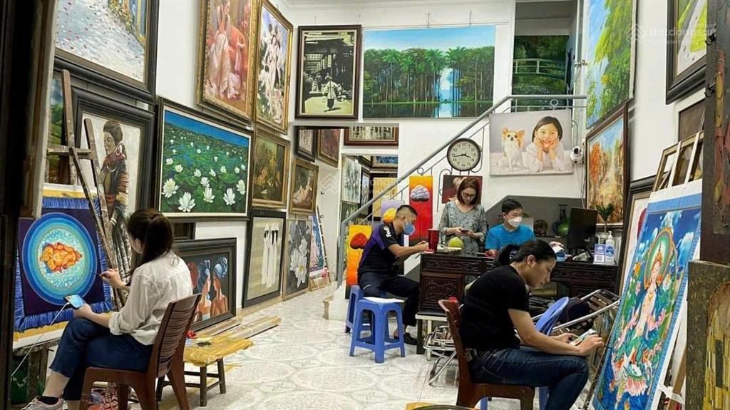 Chủ nhà cần bán nhà ngõ 31 xuân diệu, tây hồ, 52m2, vài bước ra hồ tây, mua ở hay đầu tư lâu dài
