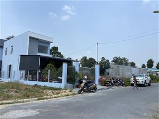 Nhà riêng, xây dựng kiên cố, bản vẽ thiết kế đầy đủ