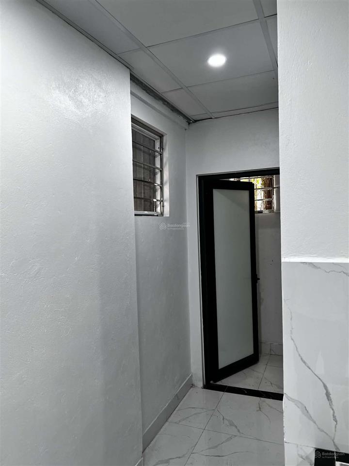 Cần bán nhà mặt phố giáp bát, hoàng mai, hà nội  195m2 đất  gần bến xe giáp bát, giá quá rẻ